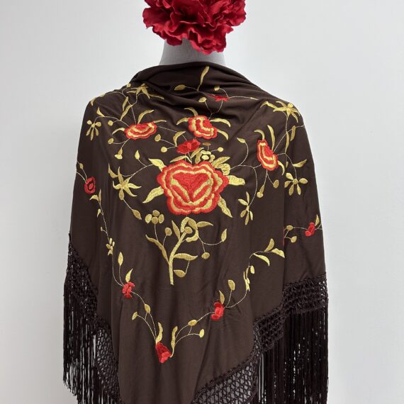 Mantón Chocolate  Con Una Rosa Roja Y Dorada.
