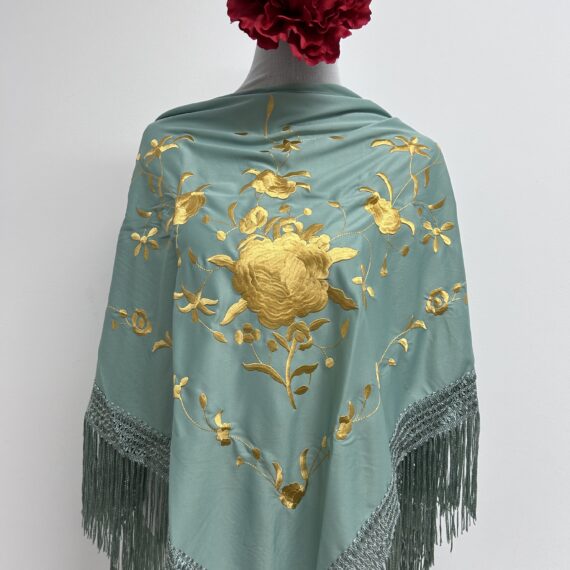 Mantón Verde Menta Con Una Rosa Dorada.